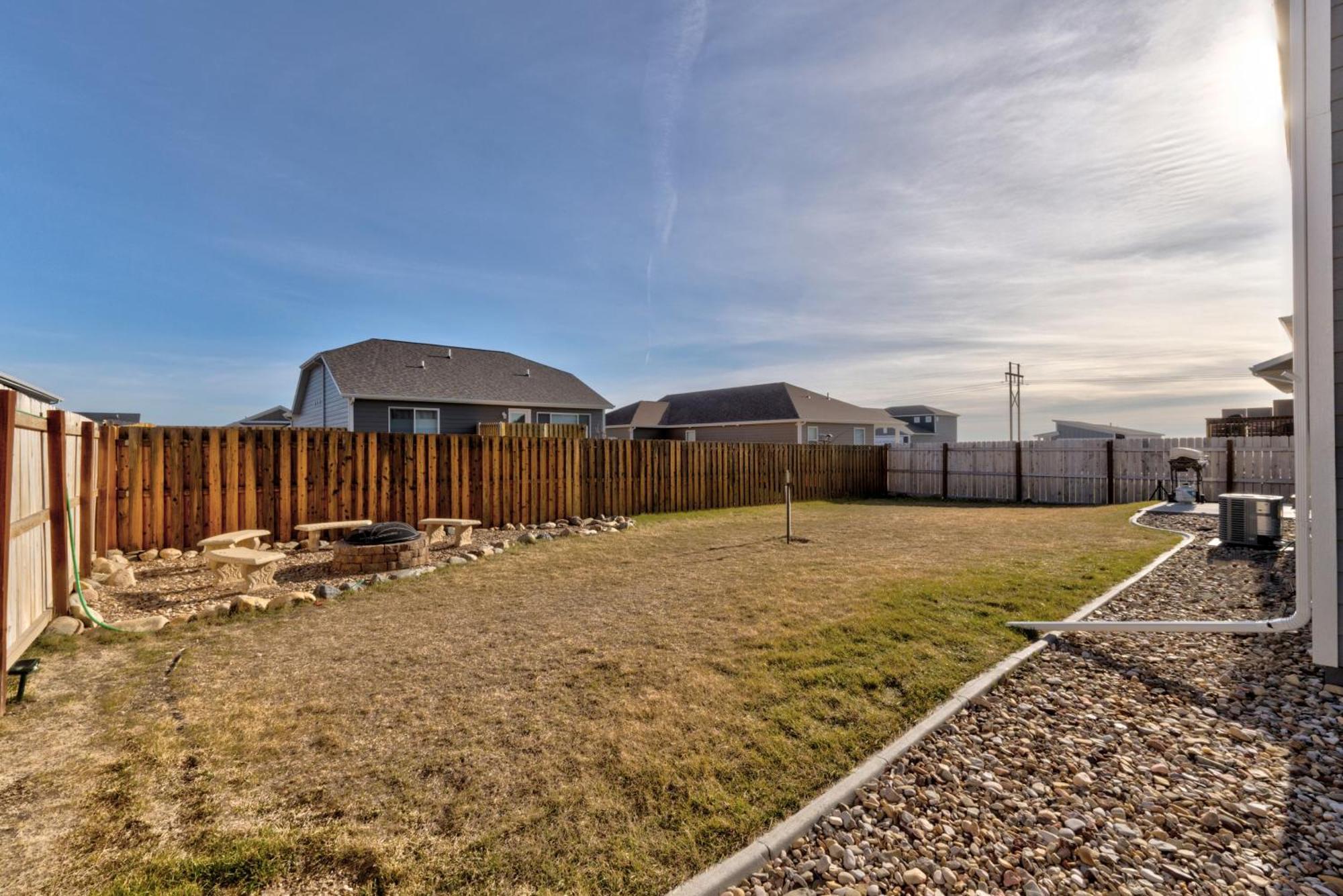 Family Friendly, Locally Owned, Home On A Hill! Rapid City Extérieur photo
